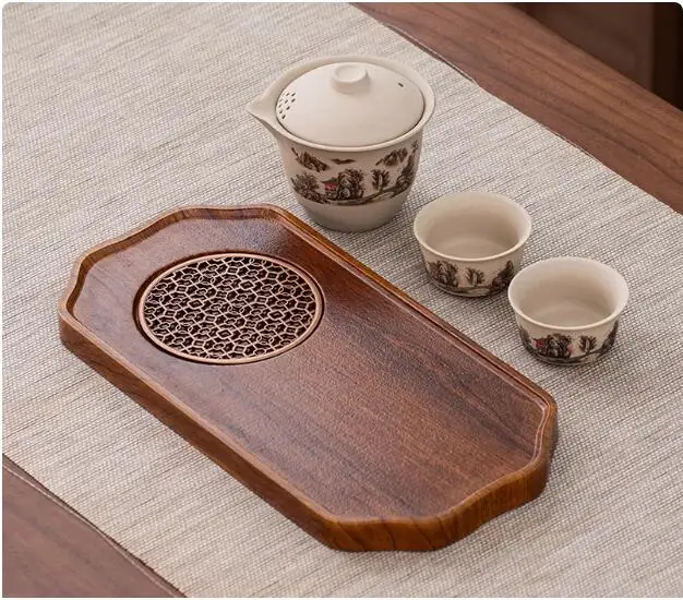 Kung Fu theeservies met theeblad, eenvoudige moderne theepot, Japans, hotelkamers, slaapzaal, thuis