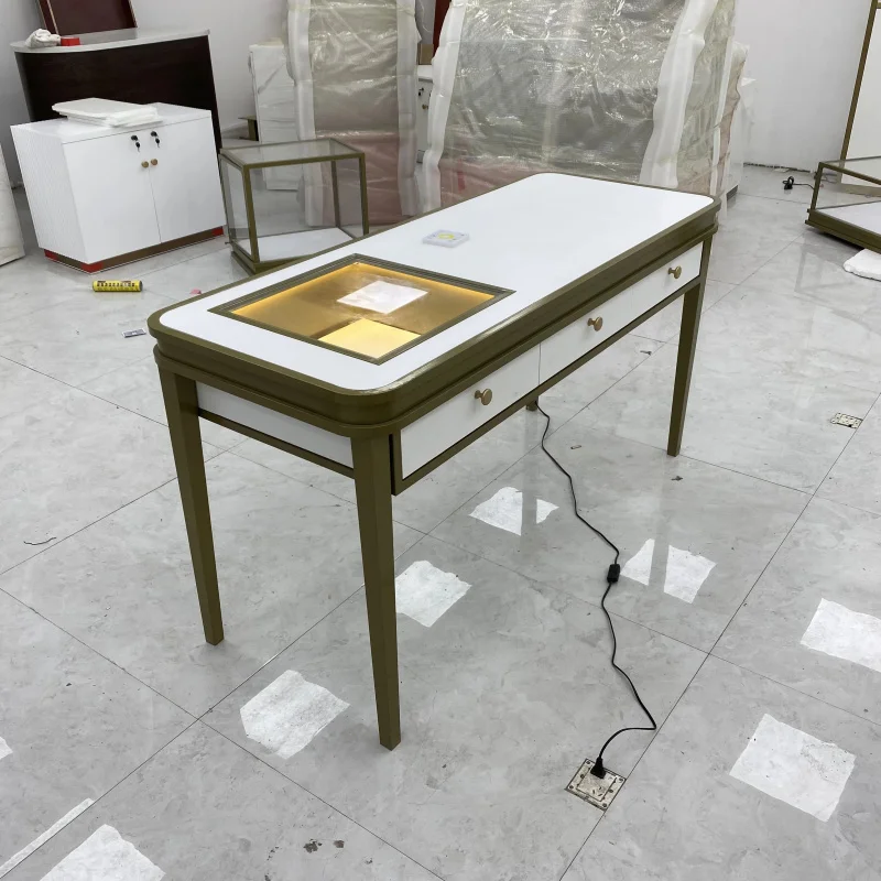 

Customize.Exquisite Modern Designed White Jewelry Showcase Table with Gold Accents