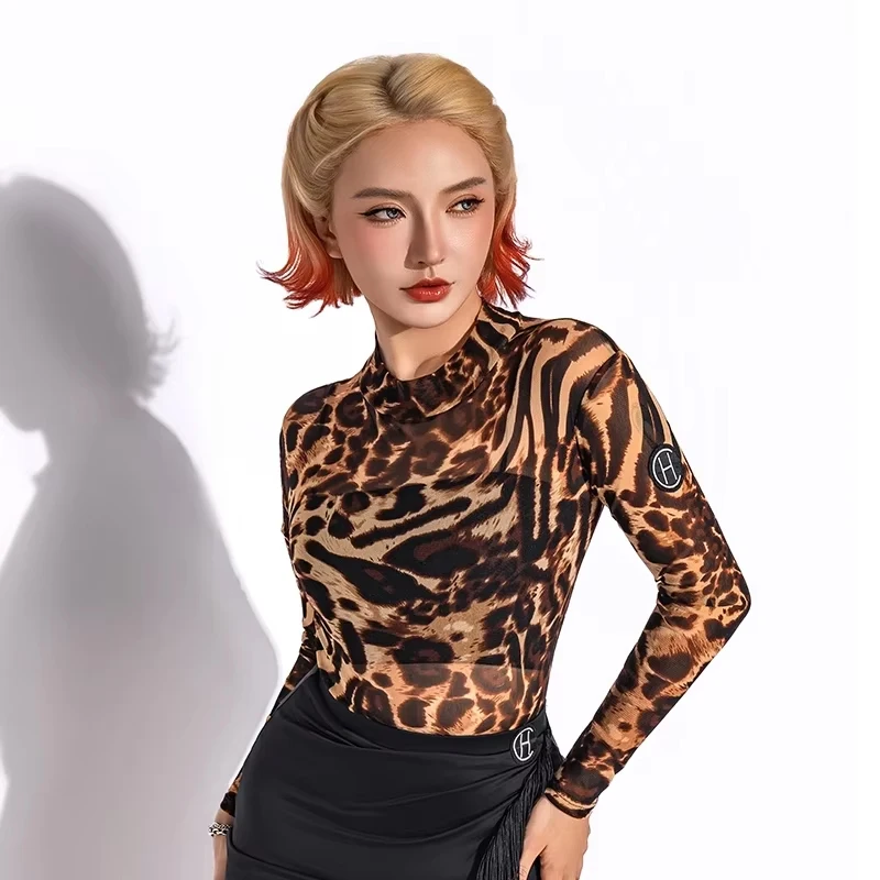 2026 New Latin Dance Tops For Women Leopard Shirts Samba Chacha Tango Adult Female Latin Dance Practice Stage Costumes DQS20740