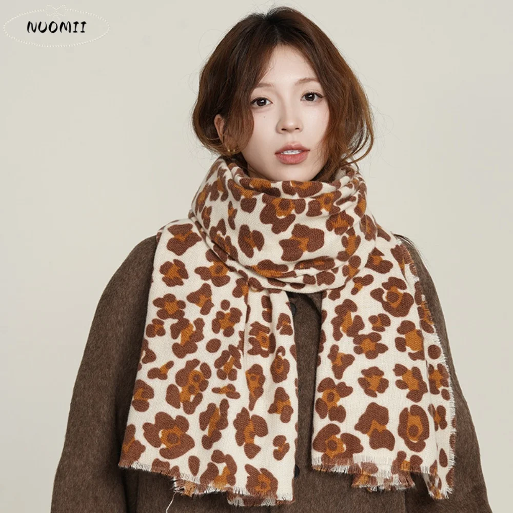

Classic Tassel Leopard Print Scarf Plush Thicken Foulard Tassel Muffler Windproof Warm Long Cashmere Shawl Student
