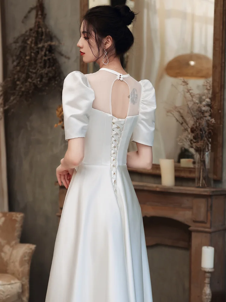 Hot Selling Simple Light Wedding Dress 2024 New Style Mid-Sleeve Bridal Retro White Skirt For Female