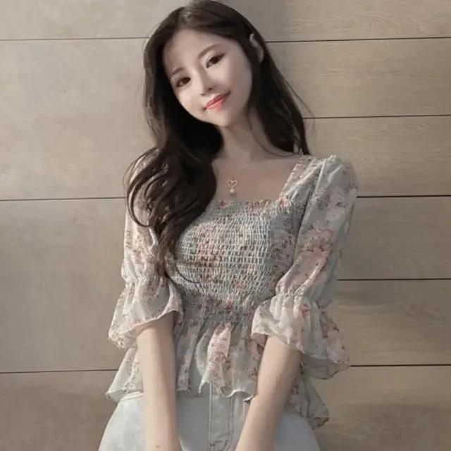 قميص شيفون للنساء بأكمام واسعة مزهّرة جديدة ملفوفة في الصدر والخصر لجعل أن يبدو أن تكون قميصًا نحيفًا للنساء