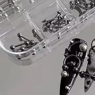 3D Punk Style Black White Nail Parts Nail Decoration Manicure Accessoires 30/60PCS/Box Metal Retro Circle Nails Art Charms