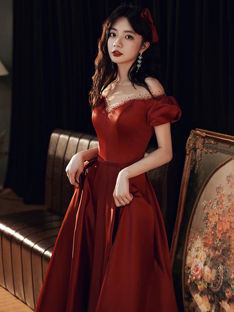 Ein-Schulter-Hochzeitskleid aus rotem Satin von Dr Ele mit hoher Taille, A-Linien-Rock und S Sve, formelles Abendkleid für Verlobung und Brid...