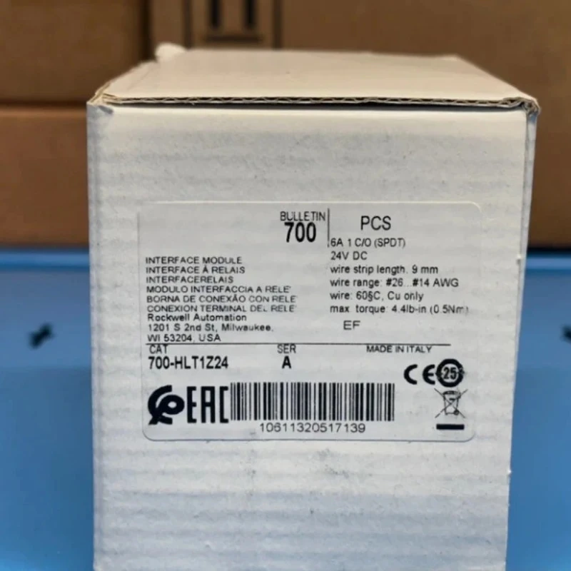 العلامة التجارية الجديدة الأصلي 1 قطعة 700-HLT1Z24 التتابع 700-HLT1Z 700-TBR24 في المخزون الشحن السريع