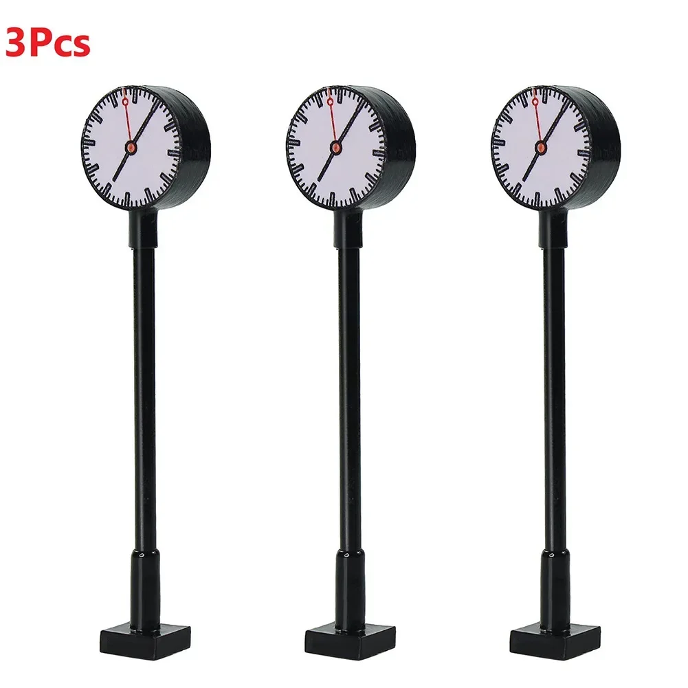 3pcs Platform Clock Lamp Model 1:87 HO Scale Gauge Model Railway Light Layout Model Lights Plug-In With LED Train Station Layout