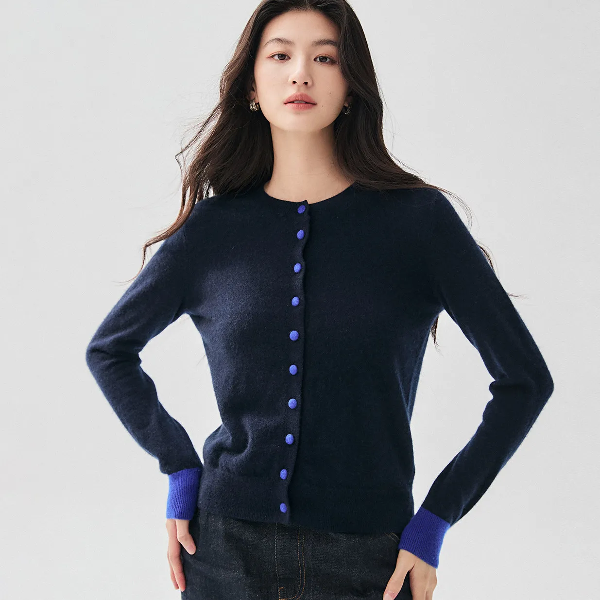 Cashmere knitted cardigan women's round neck sweater cashmere color matching coat