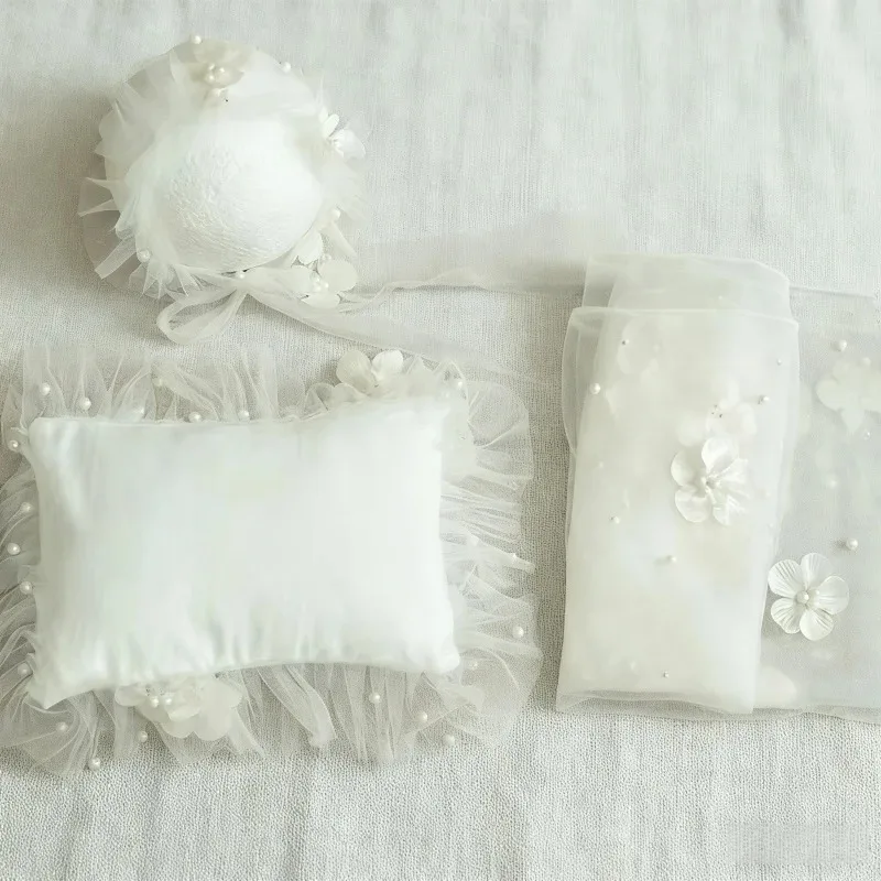 Newborn Photography Lace Accessory Set Posing Pillow Wrap Headband Unisex Design For Baby Boys Girls Studio Portrait Shooting