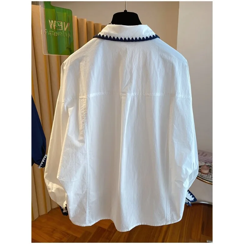 Camicia a maniche lunghe ampia autunnale Nuova camicia con risvolto con cuciture in pizzo a colori a contrasto 2025
