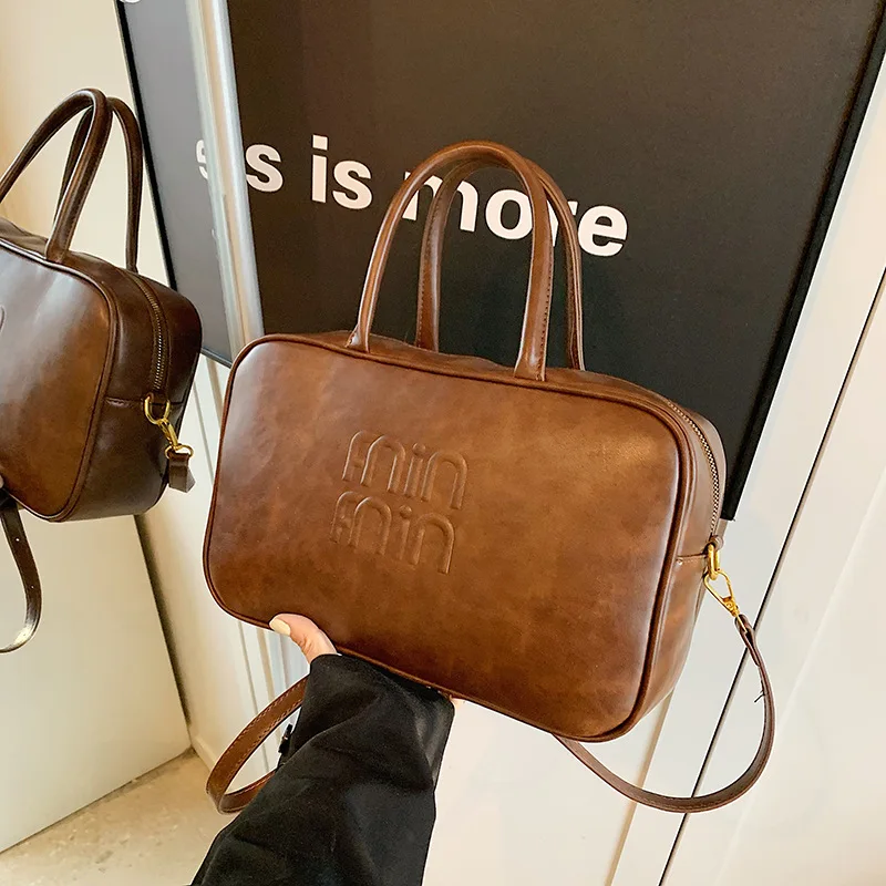 

Retro-Modern Square Bag 2025 Fall Winter Timeless Structured Purse for Women, Chic Solid Color Shoulder Bag for Commute