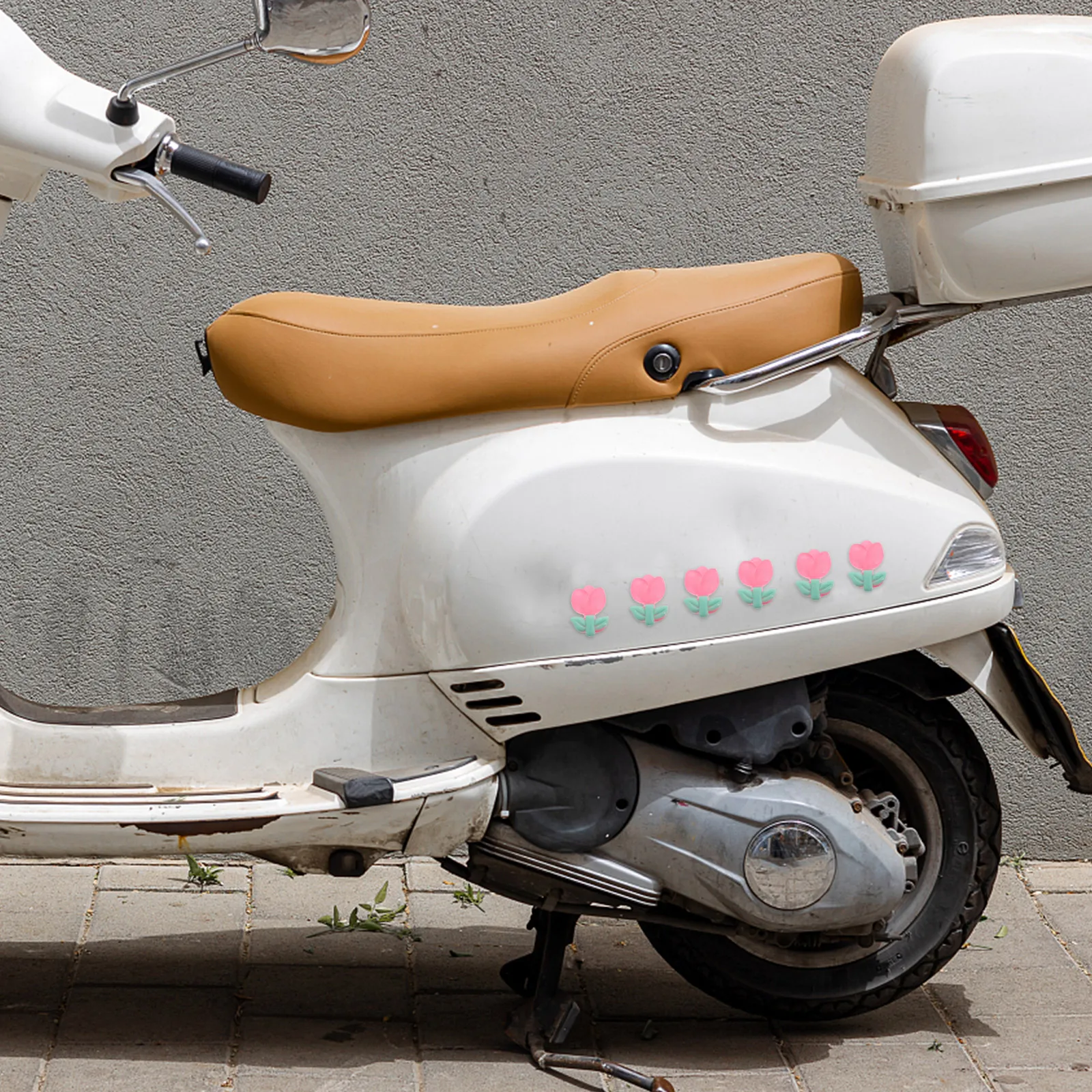 

6pcs Electric Vehicle Decorative Stickers Tulip Flower Charms Stylish Rider Ornament Motorbike Decorations for Scooter