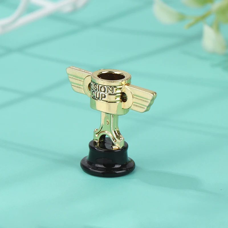 PISTON CUP Gold Championship Trophy Toy Model Christmas Gift For Children Collect Gifts