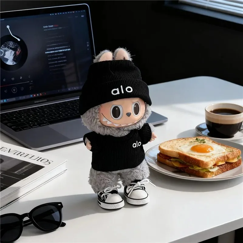 Per Labubu Doll Suit 15 17cm Outfit Abbigliamento Badminton Sport T-shirt Jeans Pantaloni Scarpe Berretto da baseball Gonna a pieghe Abiti in maglia