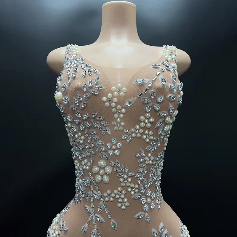 2025 زهور لامعة الماس سليم مثير ملابس السهرة الأخت الملكي مروحة مكان العمل مأدبة الشركة الاجتماع السنوي مساء فستان الصورة