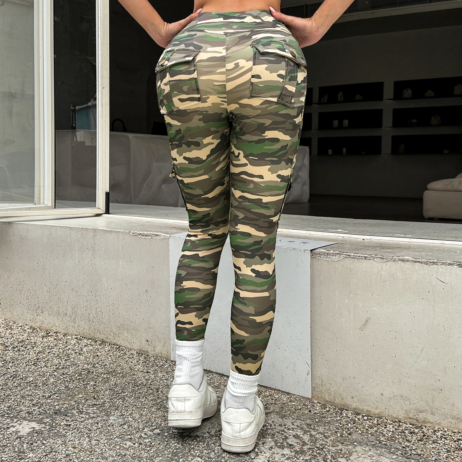 المرأة الجديدة التمويه المطبوعة طماق مع جيوب في الهواء الطلق اللياقة البدنية الركض الجوارب بعقب رفع الجوارب المرنة الشارع الشهير