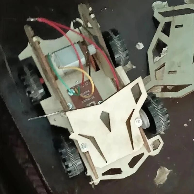 

Programmable RC Car: Graphical programming + sensor expansion, coding enlightenment & engineering training set