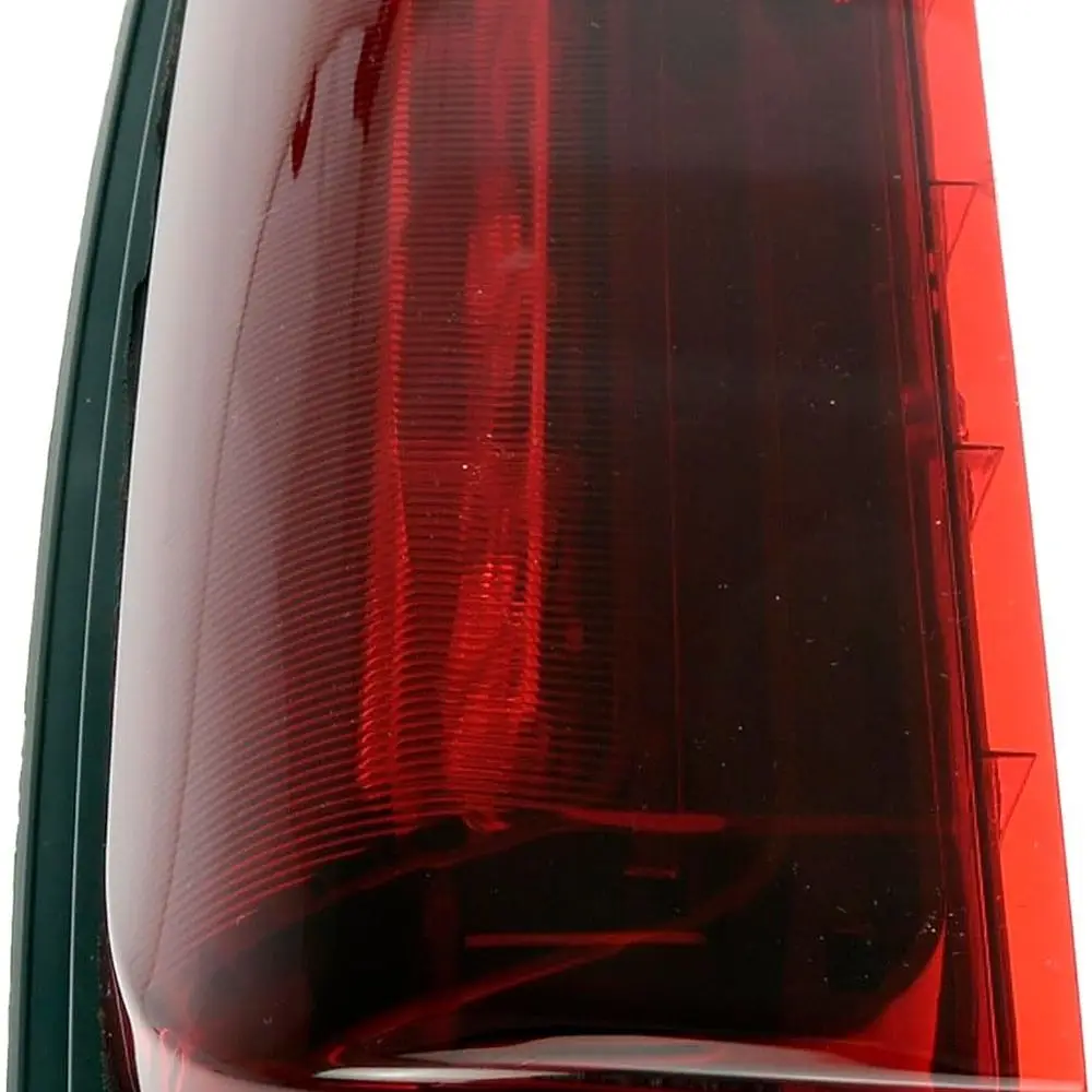 Center High Mount Stop Lamp for Select Ford Models - 923 Compatibility