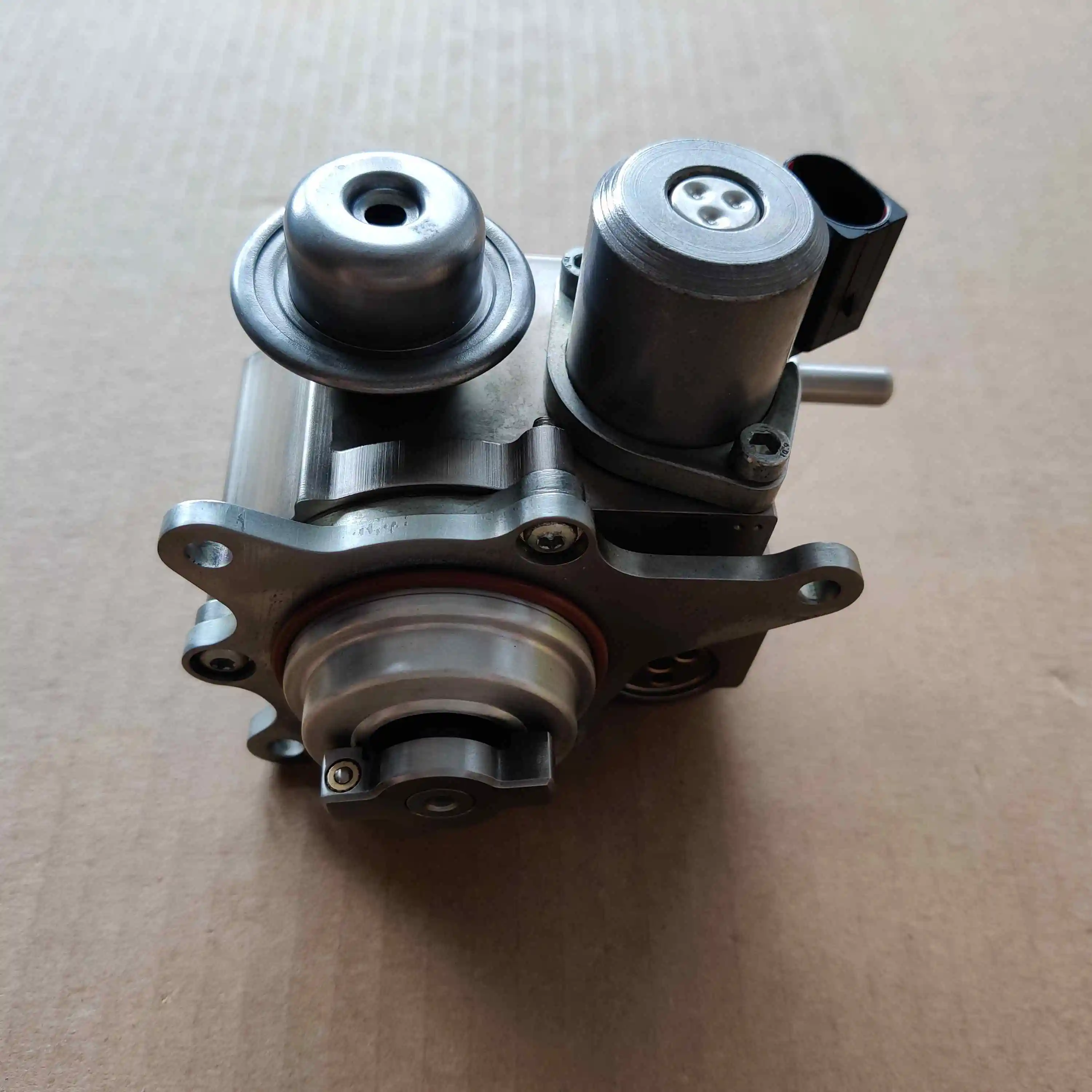 مضخة الوقود ذات الضغط العالي الأوتوماتيكية 9819938480 1920.LL 1920LL 13517588879 1675941280