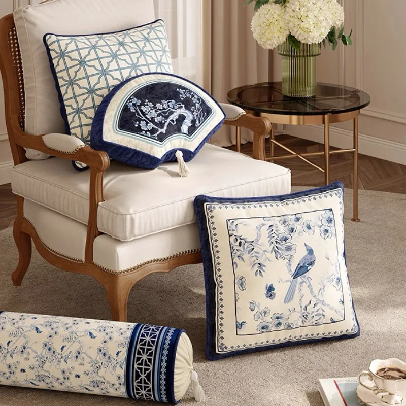 Chinese Blue Pillows Retro Flora Bird Cushion Case Luxury Velvet Art Decorative Pillow Cover For Sofa Chair Home Decorations