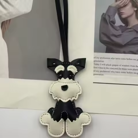 Leather Keychain Cartoon Schnauzer Dog Pendant Personality Creative Dog Bag Charm Key Holder Travel Souvenir Personal Gift