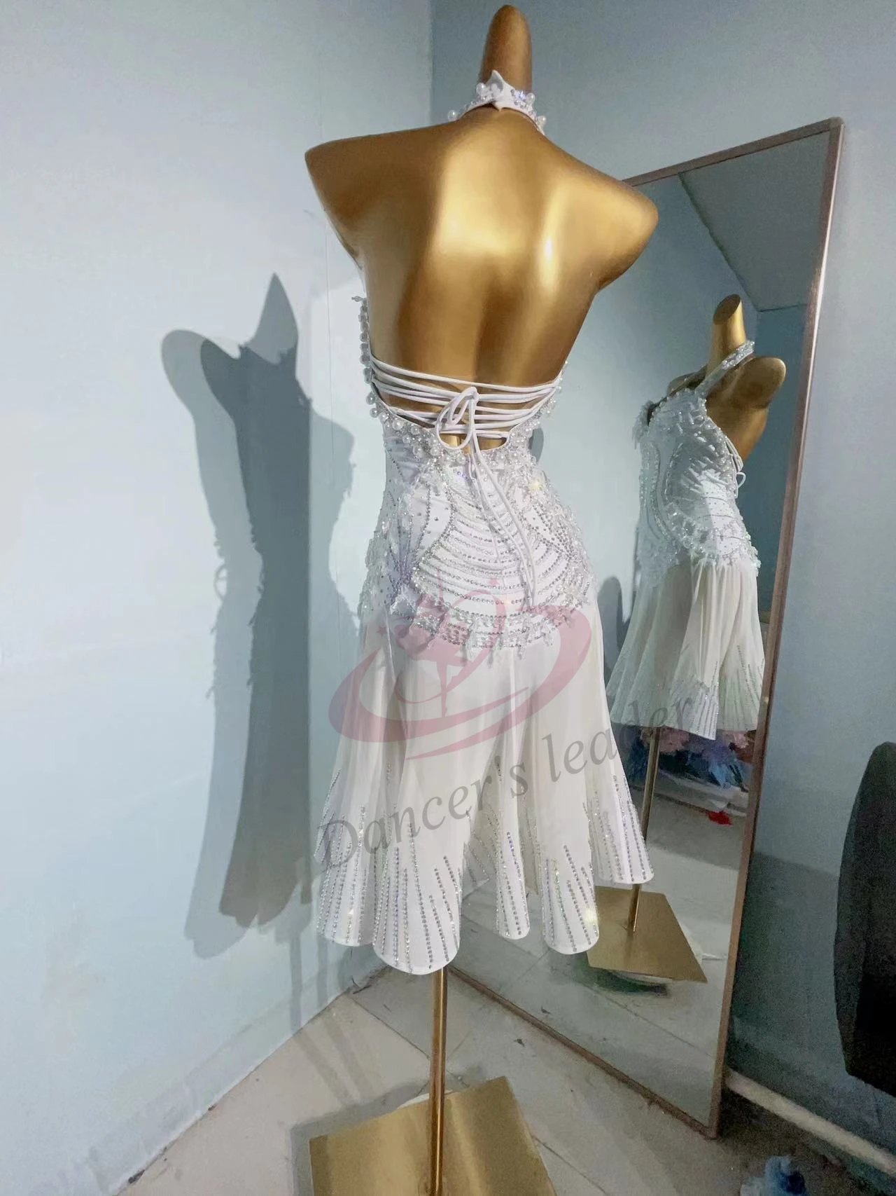 ラテンダンスステージ衣装ドレスハイエンドカスタマイズされた国際競技ダンサー競技服フルパールスリムフィット