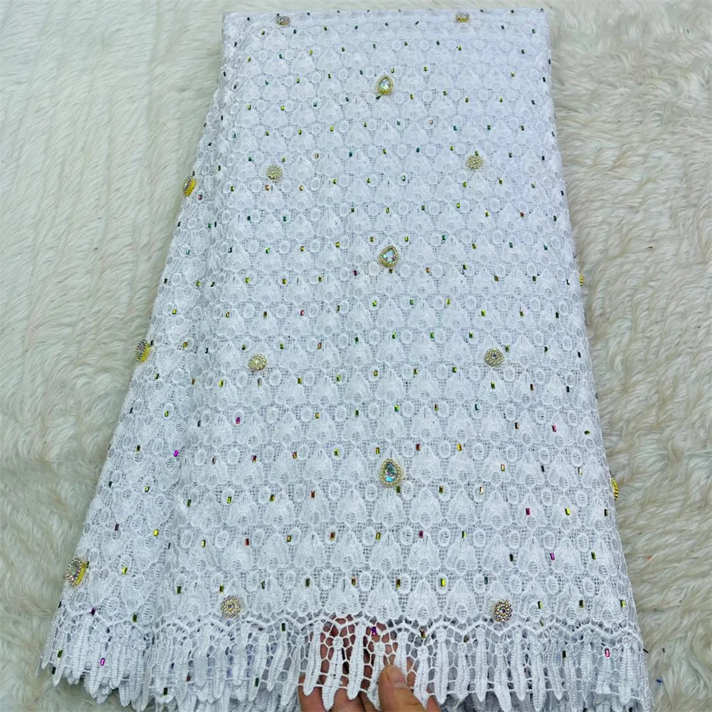 

Белое гипюровое кружево, тяжелая вышитая водорастворимая шнуровая ткань с камнями, гипюровая кружевная ткань, 2025, свадебное платье в Дубае Hm137-1