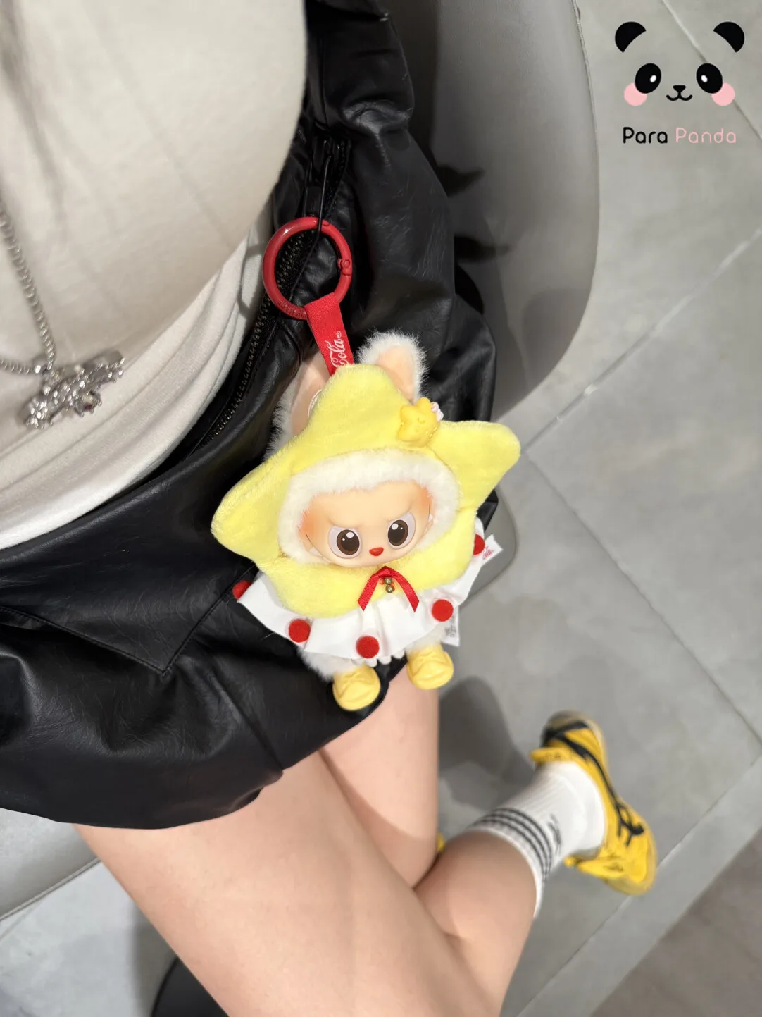 ชุดเสื้อผ้ารองเท้าตุ๊กตา Labubu ขนาด 17 ซม. ชุดน่ารักสำหรับรุ่น V1/2/3 แบบนั่ง รุ่นมาการอง บิ๊กอินทูอิน โคคา-โคล่า