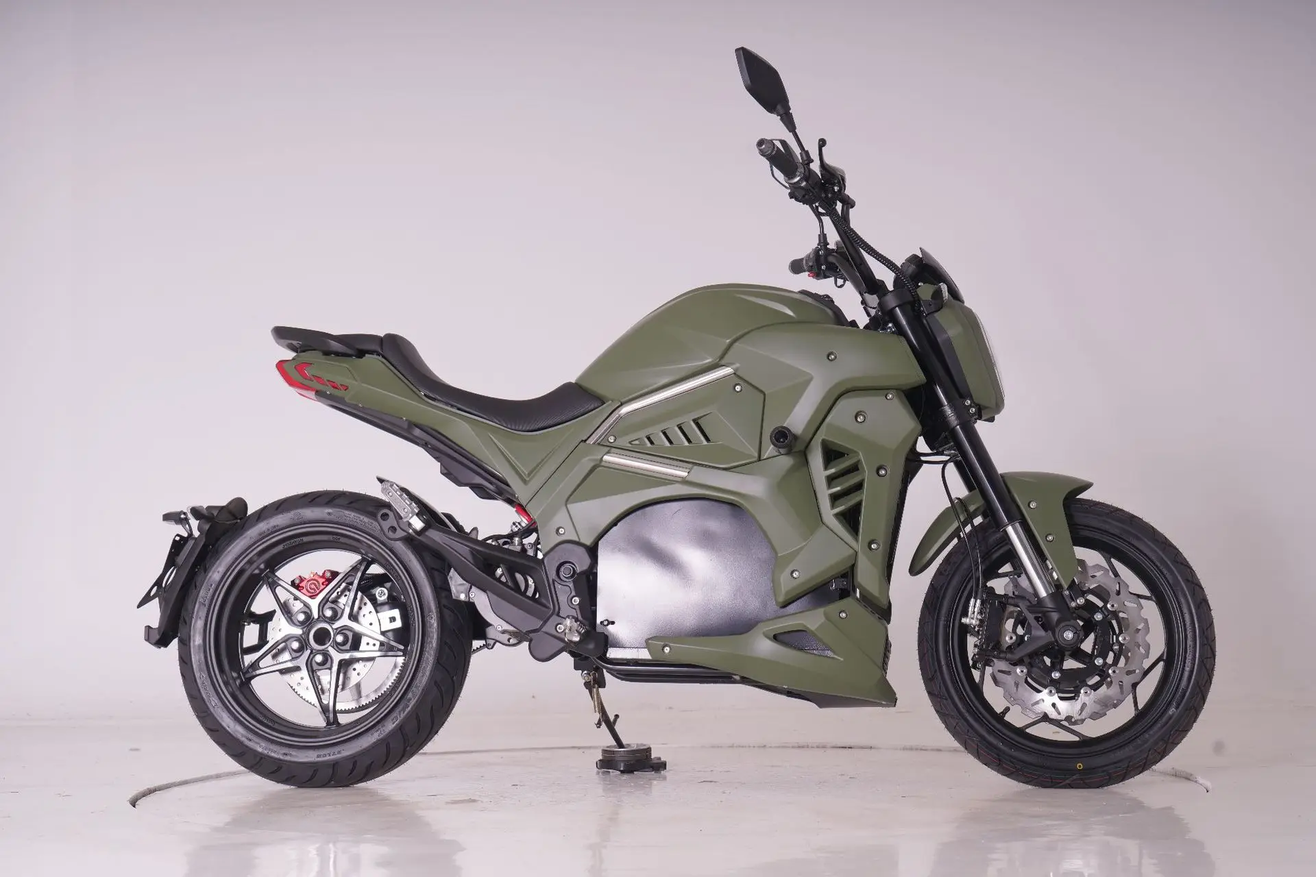 Full Size Adult Super Soco Racing Electric Motorcycle 72v 3000w 5000w 8000w Scooter Mid-mounted Belt Motor