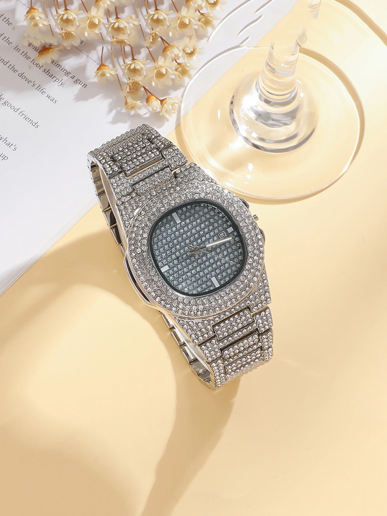 

Роскошный мужской набор часов с серебряными бриллиантами, полностью инкрустированный циферблат, браслет из нержавеющей стали, комплект с цепочкой в стиле кубинского плетения для хип-хопа и G-стиля.