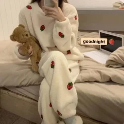 Pajamas Set Women Winter Thickened Loose Warm Strawberry Printing Pants Suit Two-piece Coral Fleece Ladies Sleepwear Pajamas Set