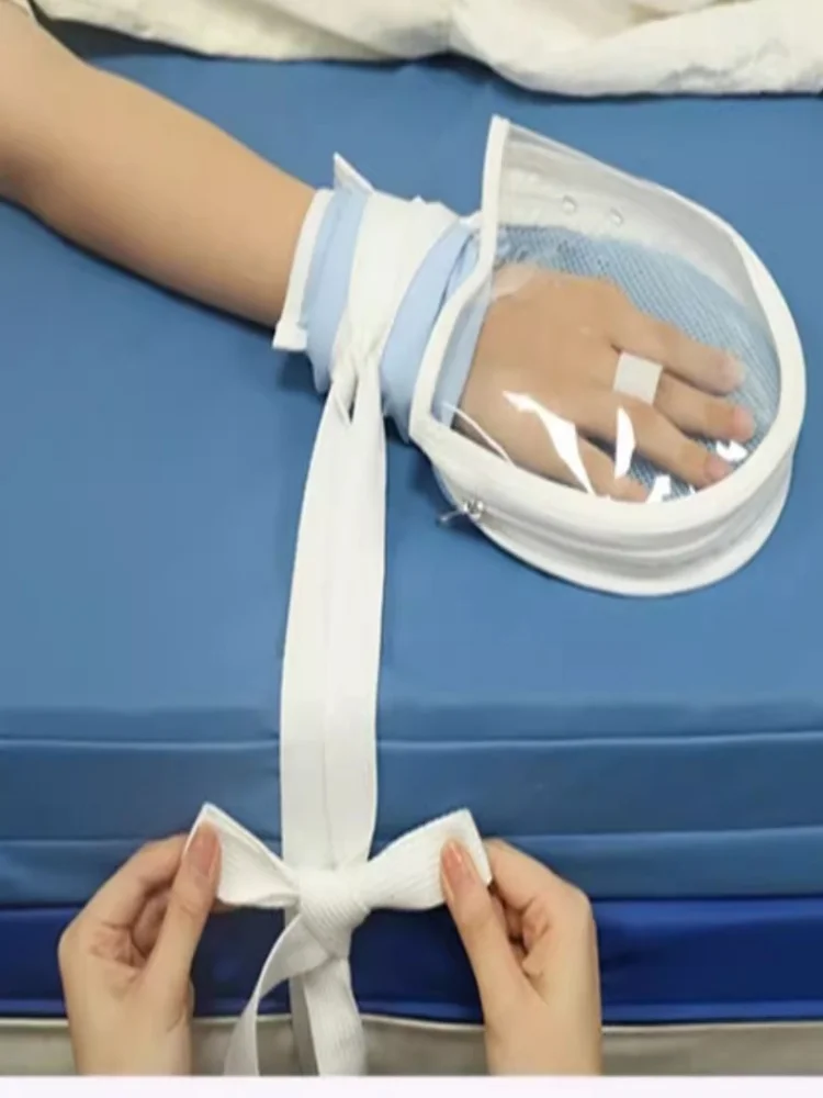 Multifunktionale Handschuhe mit Reißverschlussöffnung, PVC, perforiert, transparent, visuell, atmungsaktiv, Mesh-Belüftung, Mittelfingerfixierung – Detail 14