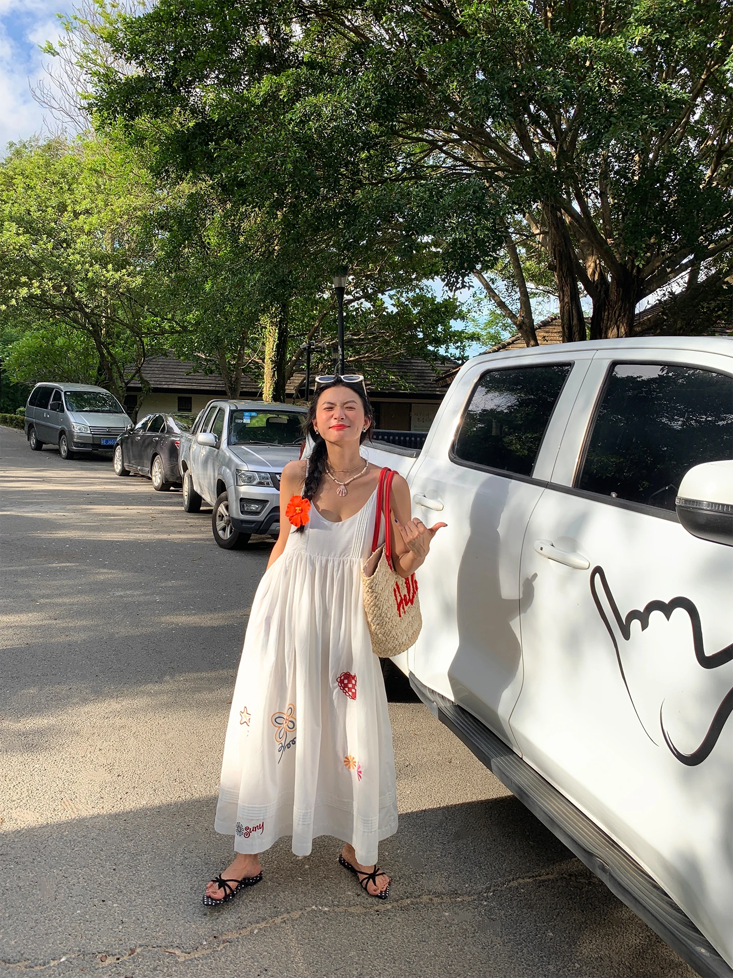 Witte geborduurde riem Dr. Losse V-Ne katoen Zomer Casual Sle Dames Faion 2025, nieuwe collectie Ci Pendelen A-lijn Dr