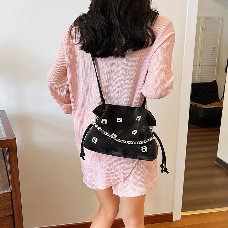 

Vintage Y2K Gothic Women Girls Punk Butterfly Chain Single Shoulder Underarm Bags Handbags Female Leather Large Capacity Totes