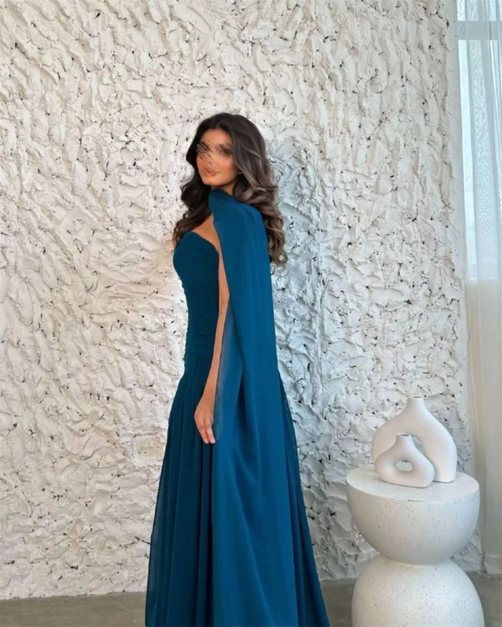 Maßgeschneidertes Abendkleid, elegant, trägerlos, ärmellos, Saudi-Arabien, Partykleider, schlichtes Chiffon mit Bändern, Vestido De Festa