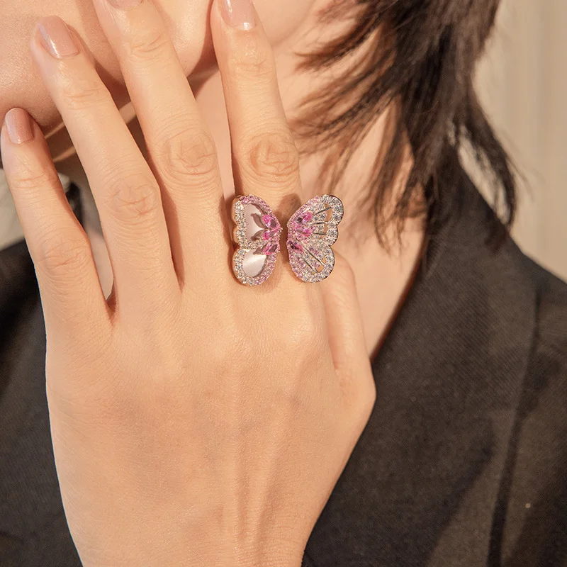 Vintage Fashion Trendy Temperament Handmade Pink Shell Red Corundum Butterfly White Zirco Ring for Women Jewelry Accessories