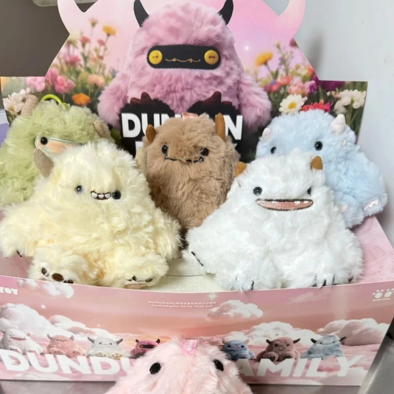 

Momotoy Dundun Family Series Blind Box Cute Collectible Monster Anime Figures Surprise Bag Plush Pendant Dolls Trendy Gifts toys