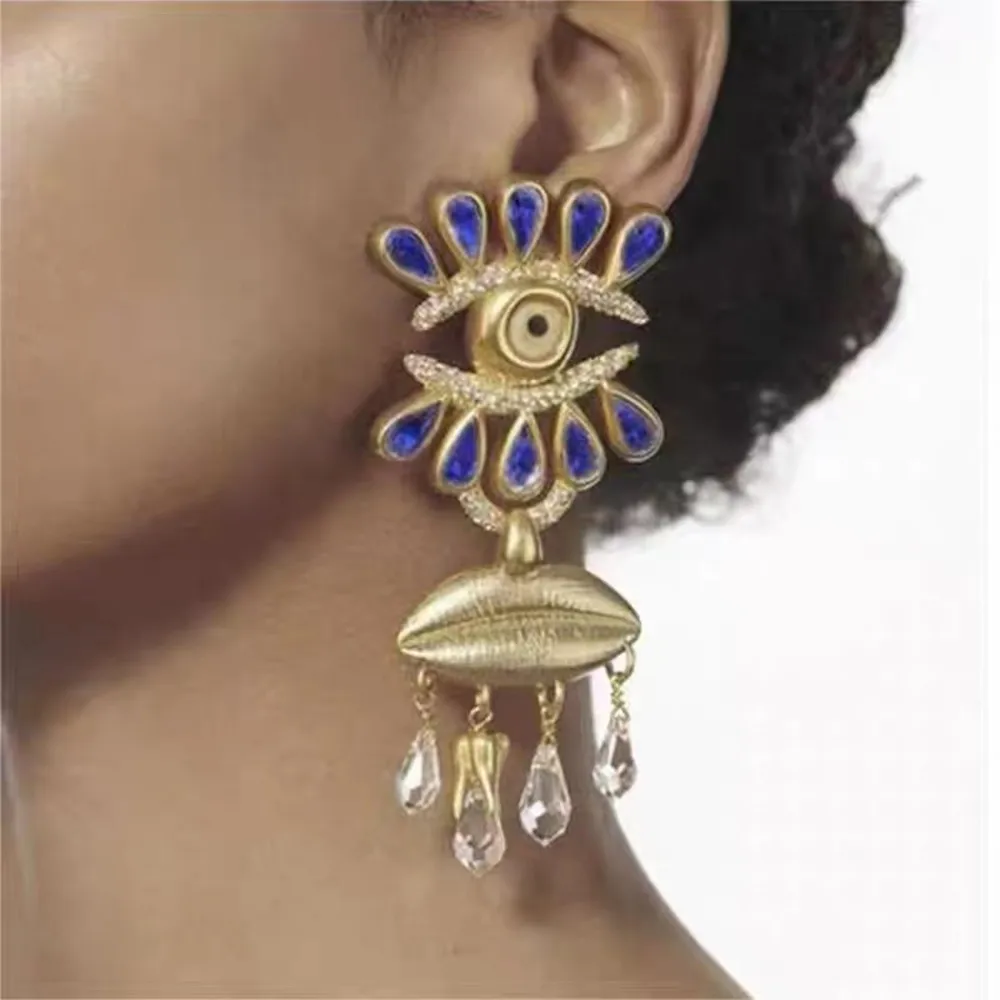 Baroque Style Vintage Metal Eyes Design Dangle Earrings For Women Jewelry New Arrival Fashion Exaggerated Lady Ears\' Accessories