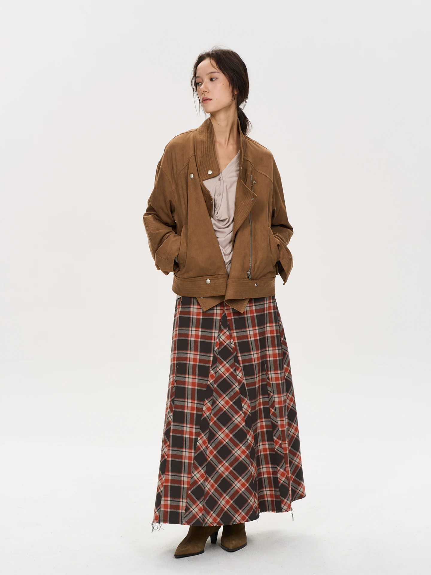 

Юбка TakeCare в стиле ретро, оранжевая, в клетку, с разрезом, удлиненная, женская, повседневная, со средней талией, А-силуэт, стандартный крой, осень 2025