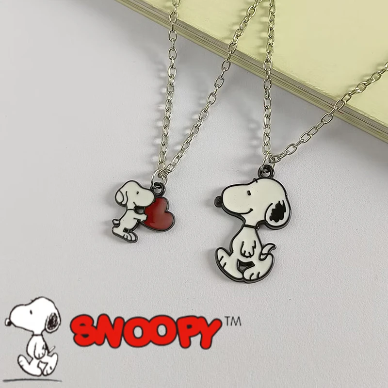 

Snoopy Cartoon Necklace Black and White Pendant Creative Kawaii Sweater Chain Couple Necklace Jewelry Accessories Fashion Gift