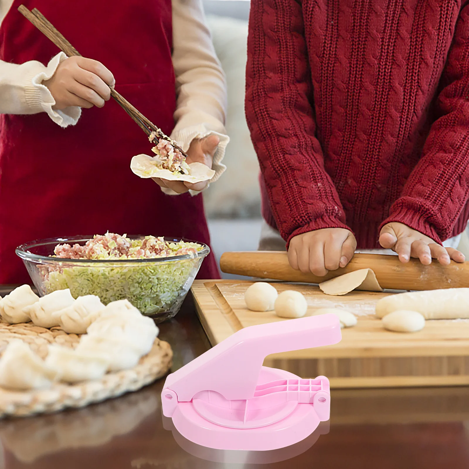 

Premium Manual Dough Presser Reusable Compact Kitchen Tool For Dumplings Wontons Empanadas Easy Clean Smooth Handle