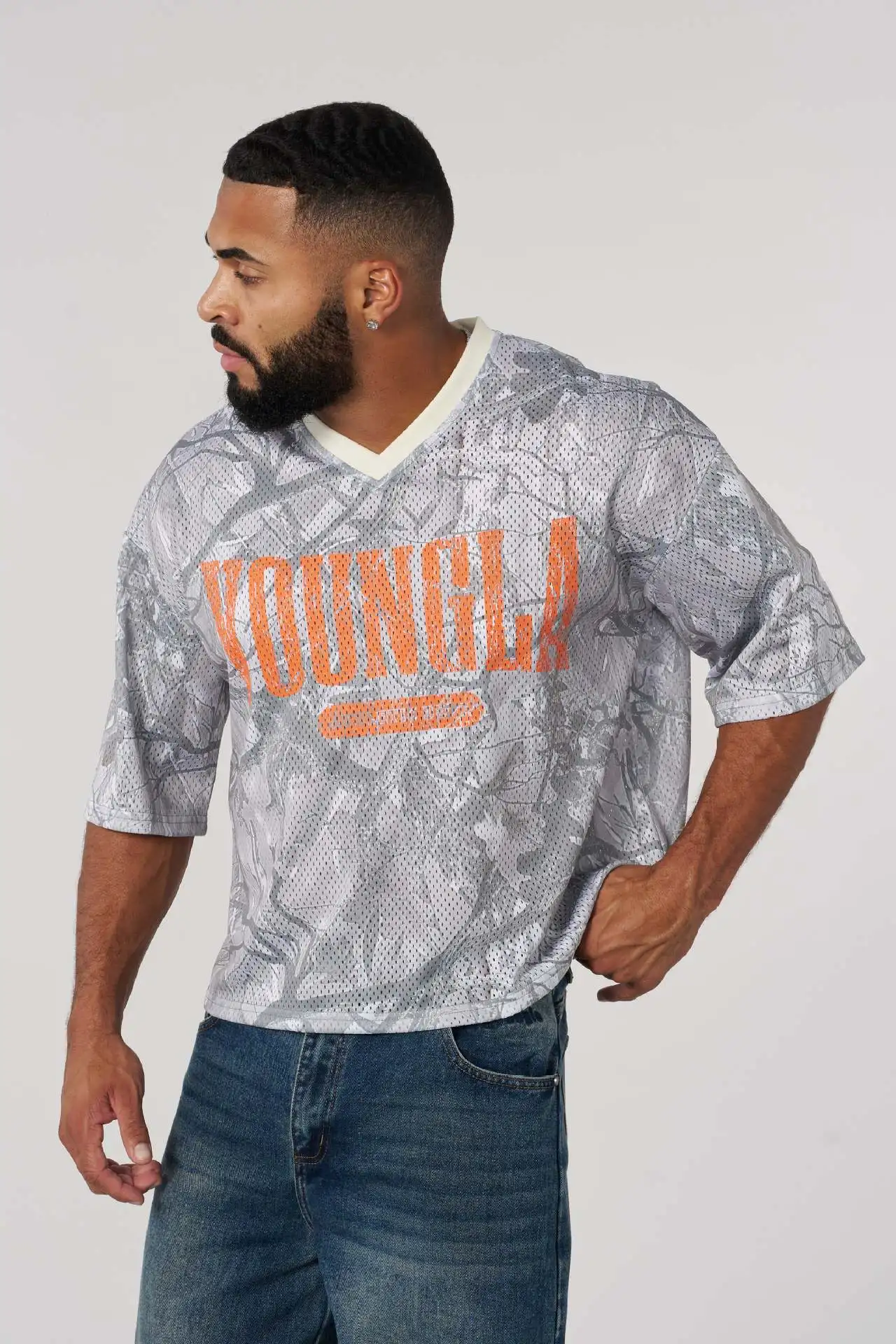 T-shirt americana extragrande para homem, manga curta, malha respirável, decote em v, secagem rápida, fitness, esportes, lazer, verão, novo