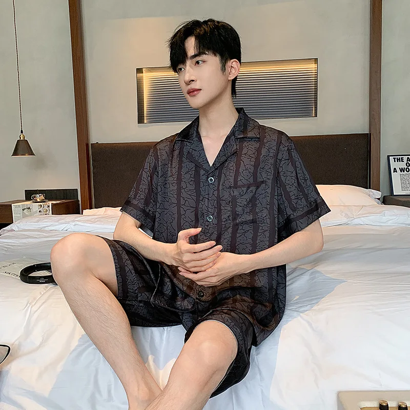 New Men's Summer Thin Ice Silk Short-Sleeved Shorts Pajamas Teenagers Can Wear a Home Service Suit