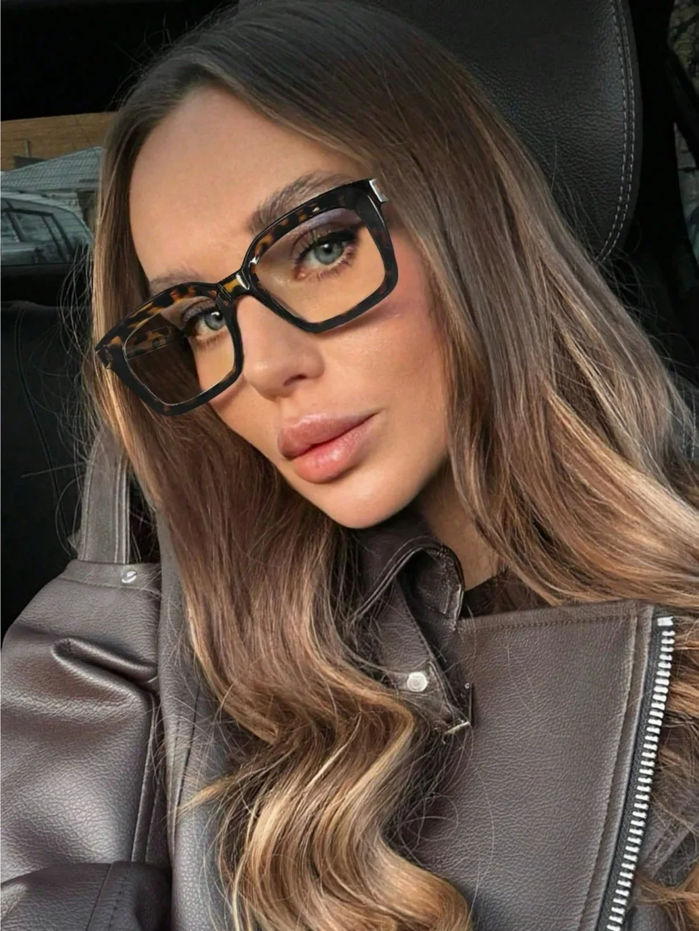 1 Pair of Women's Leopard Print Bohemian Style Pc Square Large Frame Transparent Glasses, Suitable for All Seasons, Ideal for Daily Wear