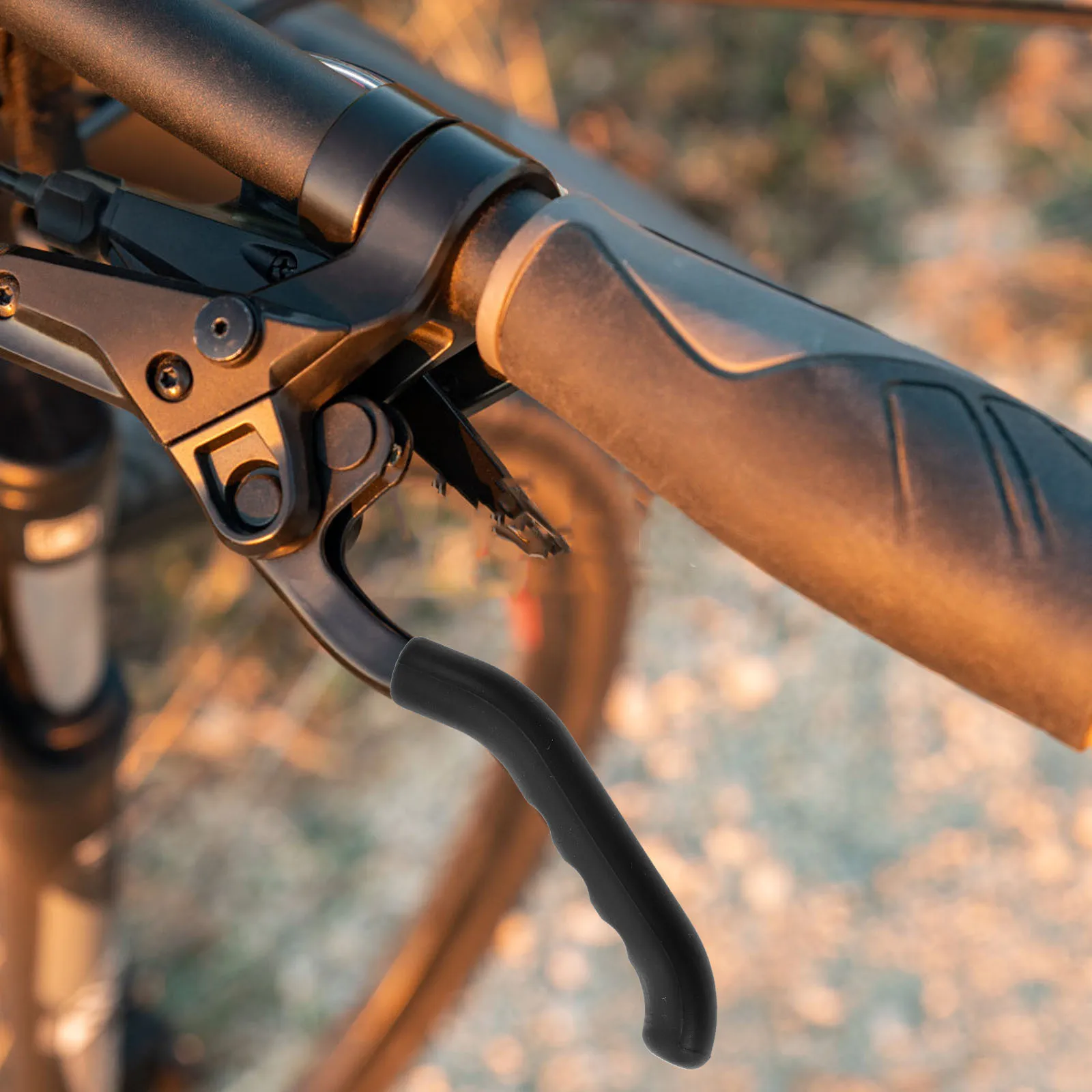 

1Pair Bike Brake Protection Covers Silicone Nonslip Handlebar Grip Covers for Road Mountain Fixed Gear Folding Bikes Bike