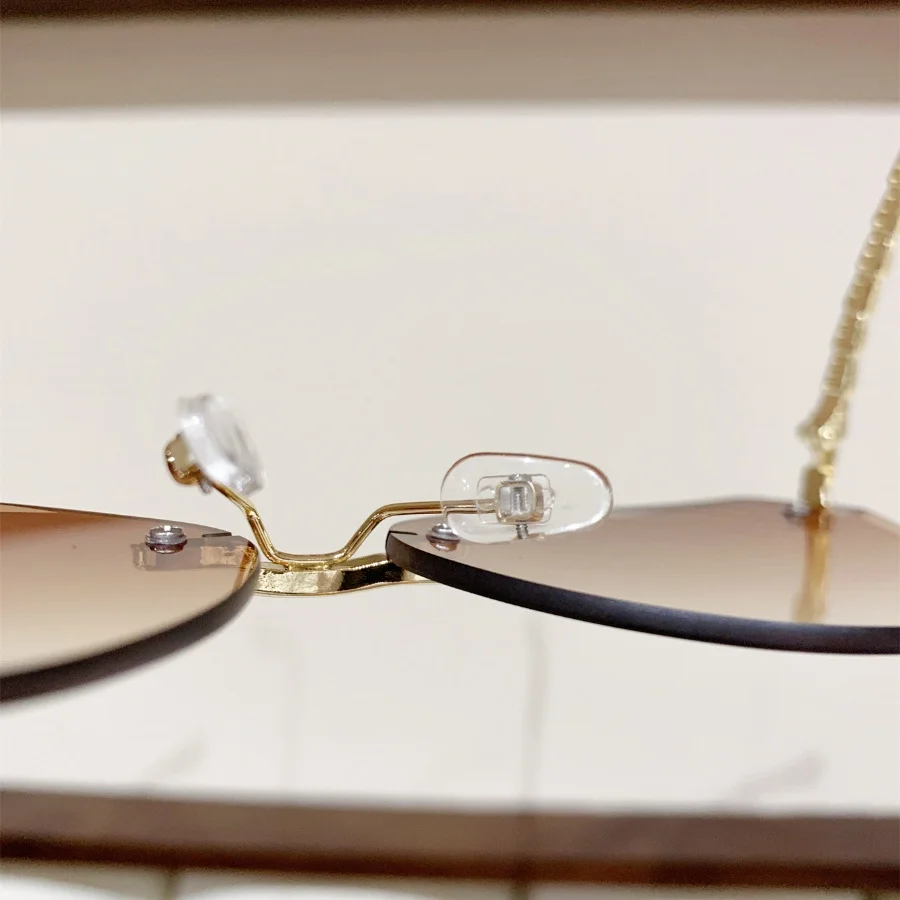 1 قطعة نظارات الموضة النسائية نمط جديد الراقية شخصية ثعبان الساق فرملس قطع حافة Y2K مهرجان الموسيقى العصرية الشارع التصوير الفوتوغرافي #4