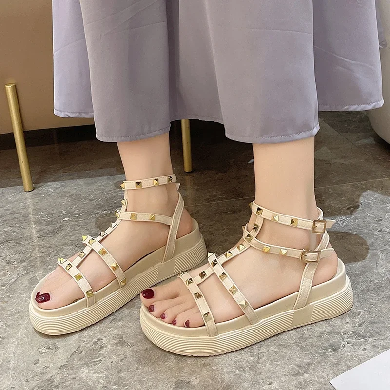 Women\'s Shoes on Sale 2024 Fashion Open Toe Women\'s Sandals Summer Rivet Solid Outdoor Platform Casual Sandals Zapatos Mujer