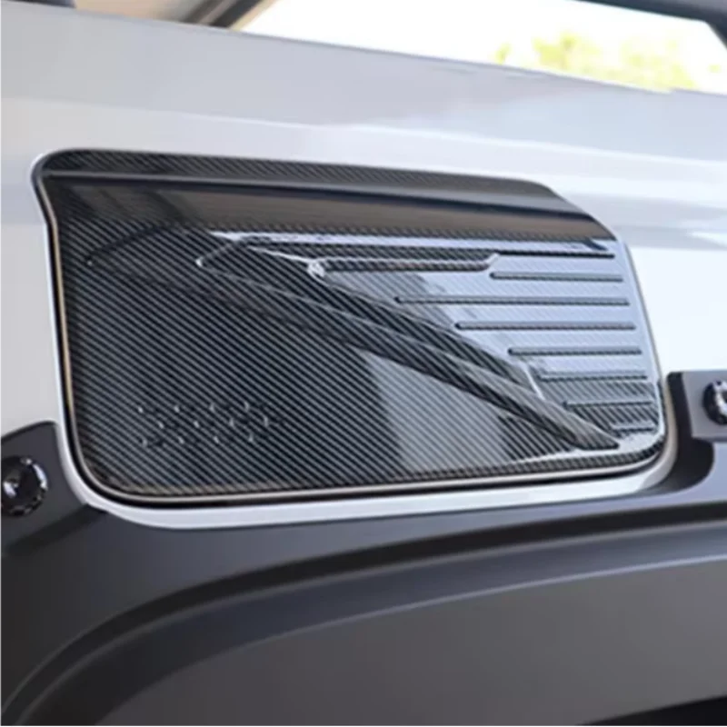 

Fit For Mitsubishi Triton L200 2023 2024 ABS material for the protective cover of the car's external fuel tank