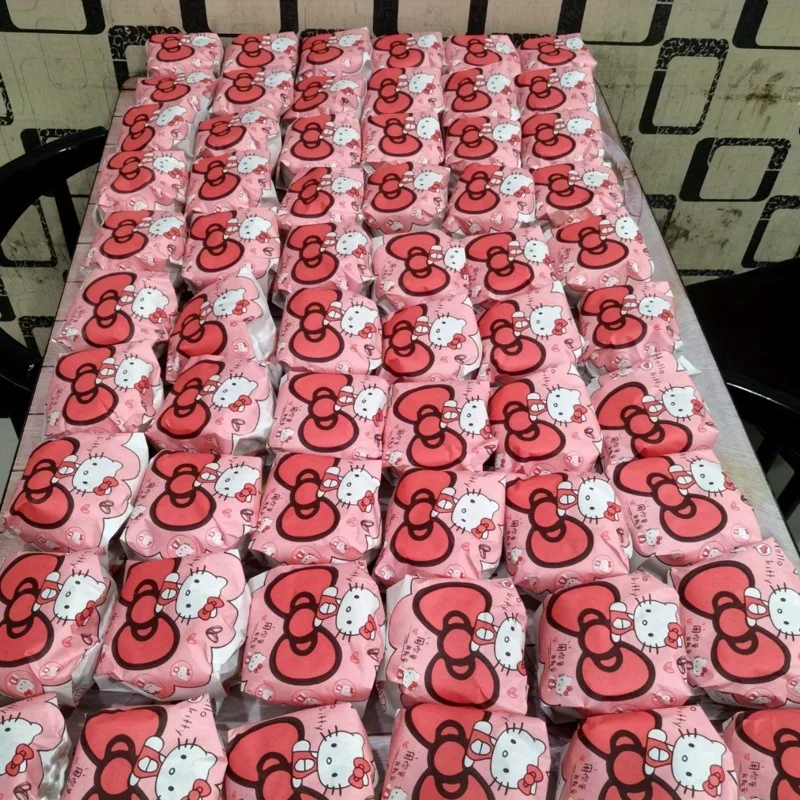 

100pcs Sanrio Hello Kitty Hamburg Paper Cute Cake Chicken Roll Sushi Sandwich Wrapping Paper Disposable Oil Proof Dish Pad Paper