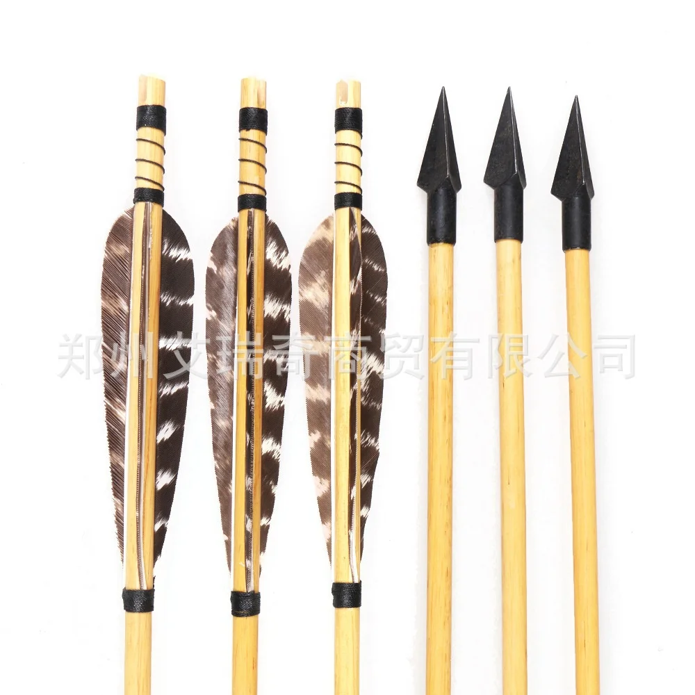 Real Feather Flower Feather Wooden Arrow Triangular Arrow Arrows Professional Bow and Arrow Archery Equipment Manufacturer