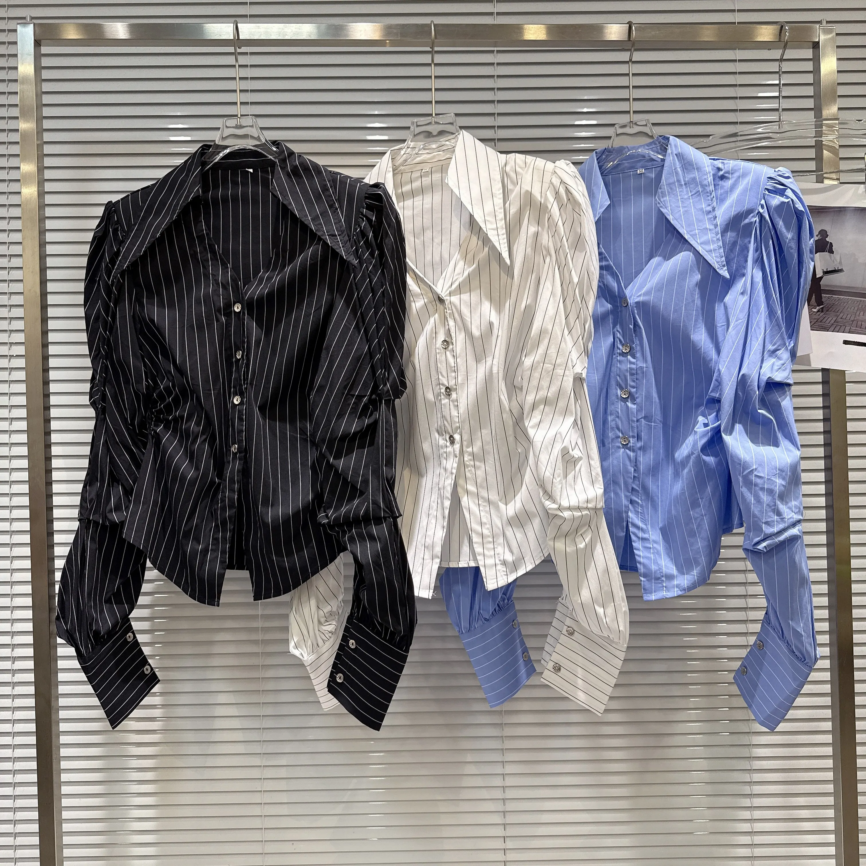 

2026 Spring New Niche Design Fashionable Ruched Sleeve Vertical Striped Waist-Cinching Long Sleeve Shirt Blouse for Ladies